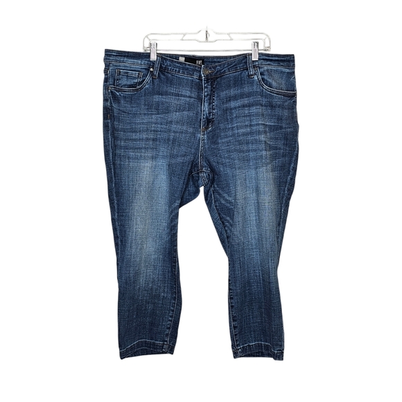 Kut From The Kloth Lauren Straight Leg Crop Jeans Blue Size 20W - Picture 12 of 12